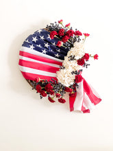 Load image into Gallery viewer, Americana Wreath