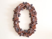Load image into Gallery viewer, Rustic Pinecone Oval Wreath