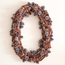 Load image into Gallery viewer, Rustic Pinecone Oval Wreath