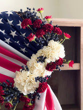 Load image into Gallery viewer, Americana Wreath