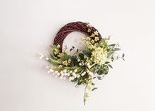 Load image into Gallery viewer, White Tulip & Cymbidium Orchid Wreath
