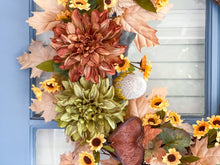 Load image into Gallery viewer, Vermont Country Wreath