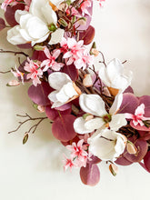 Load image into Gallery viewer, Japanese Magnolia Wreath