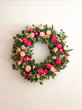 Load image into Gallery viewer, Ranunculus et Al. Wreath
